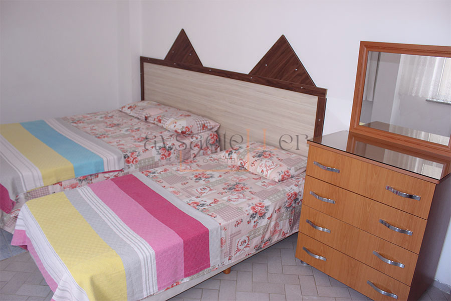 Mutlu Apart