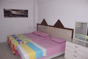 Mutlu Apart